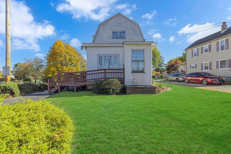 628 Darlington Rd, Beaver Falls, PA for lease - Building Photo - Image 2 of 16