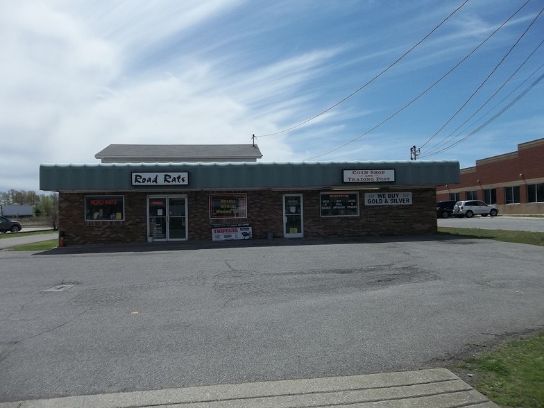 1906 Highway 46 S, Dickson, TN for sale - Primary Photo - Image 1 of 1