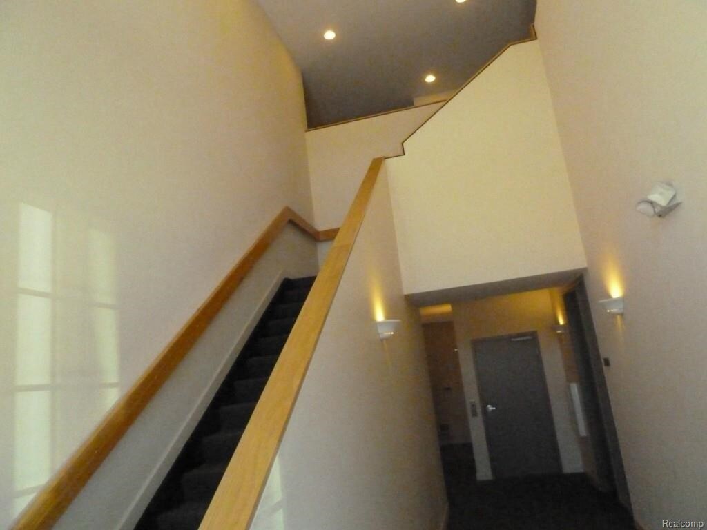 14950 E Jefferson Ave, Grosse Pointe Park, MI for sale Building Photo- Image 1 of 1