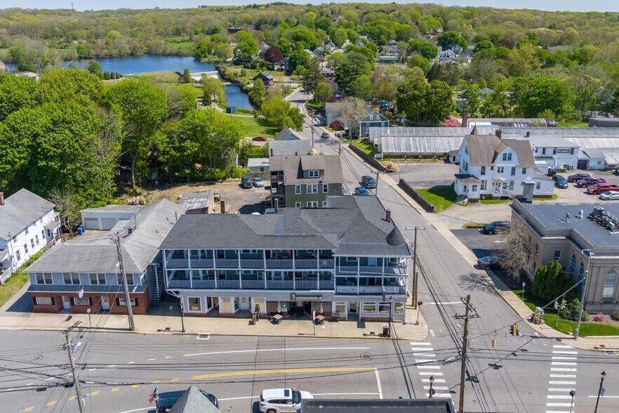 17 E Main St, Jewett City, CT 06351 Multifamily for Sale