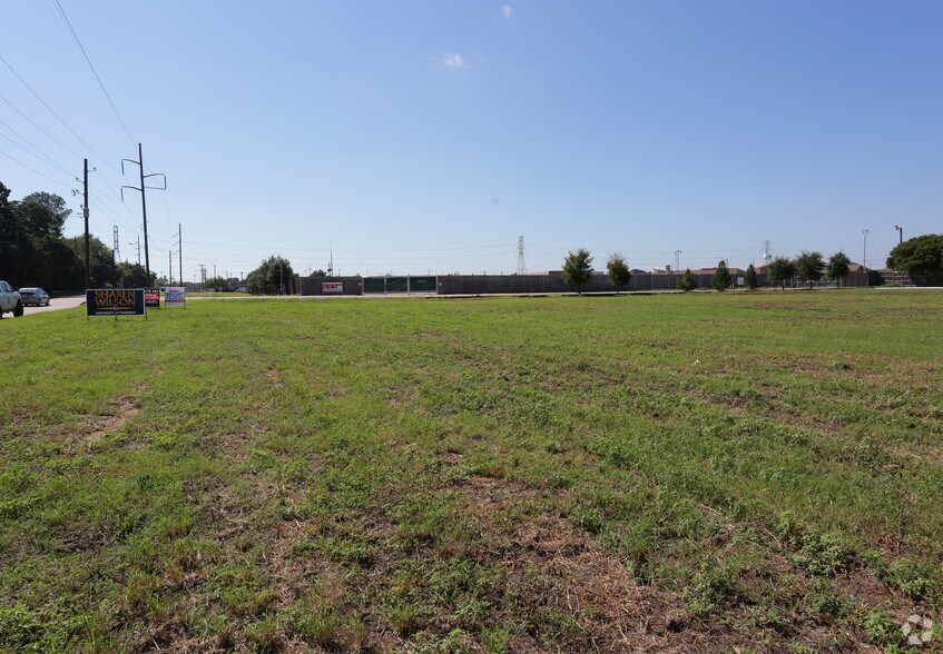 2500 Smith Barry Rd, Pantego, TX 76013 Vacant Land