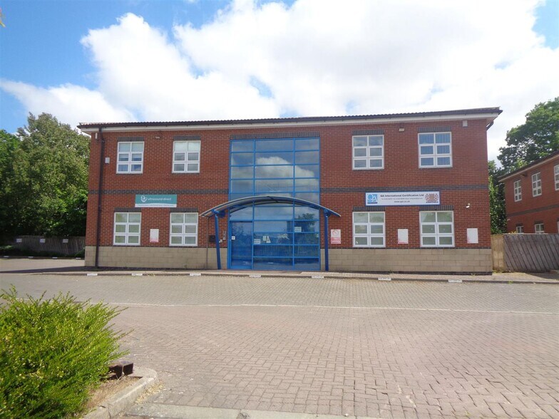 Dudley Rd, Darlington for lease - Building Photo - Image 2 of 4