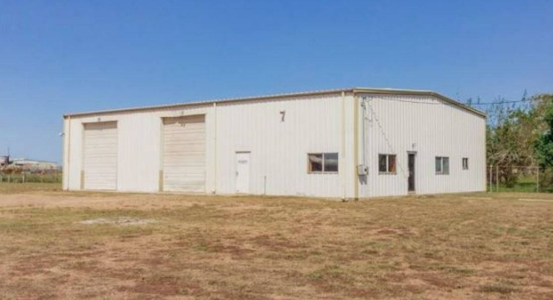 408 Holt Rd, Victoria, TX for sale Primary Photo- Image 1 of 1