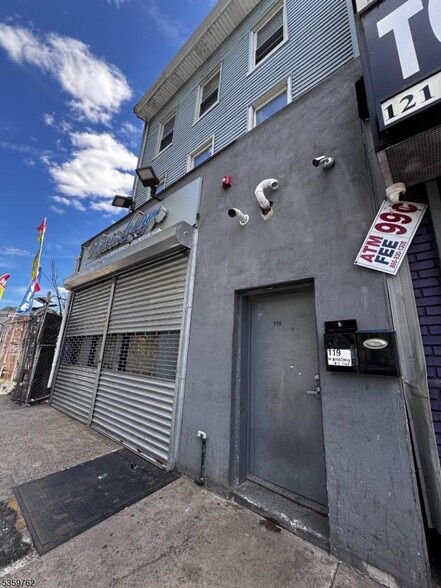 119 W Broadway, Paterson, NJ for sale - Building Photo - Image 3 of 20