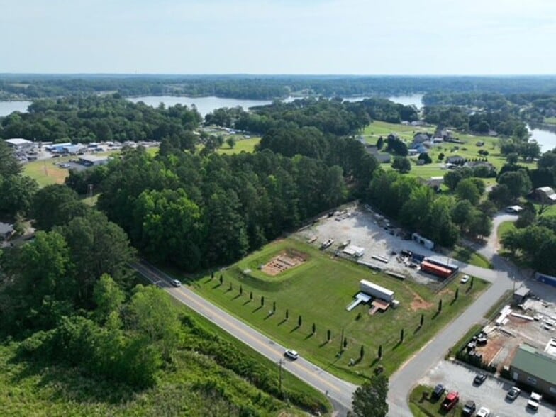 151 Crow Rd, Inman, SC for sale - Primary Photo - Image 1 of 1