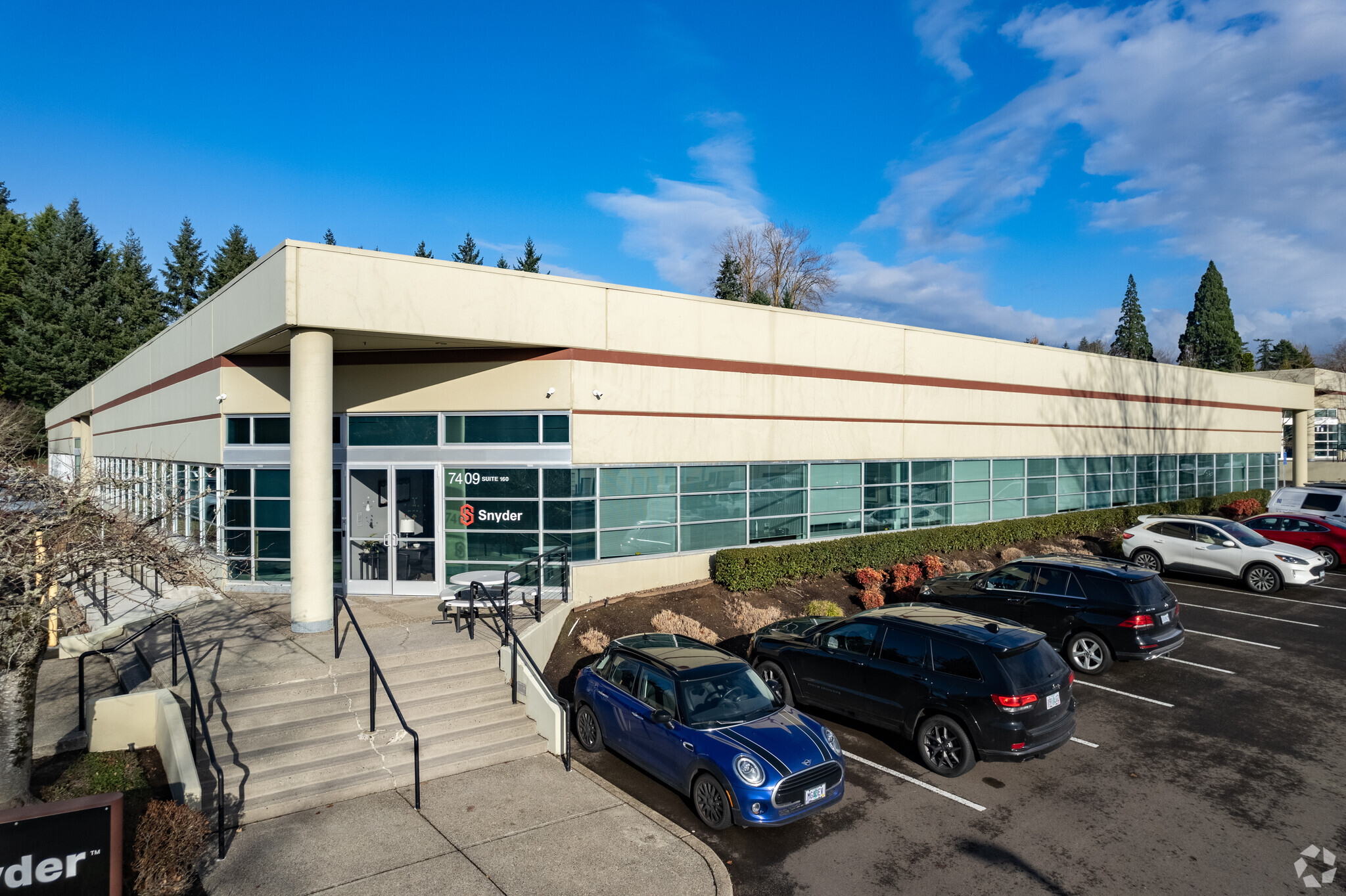 7409 SW Tech Center Dr, Tigard, OR for lease Primary Photo- Image 1 of 6