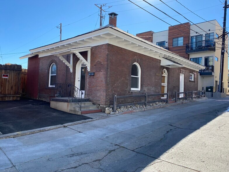 120 Pickard Pl, Reno, NV for sale - Building Photo - Image 1 of 1