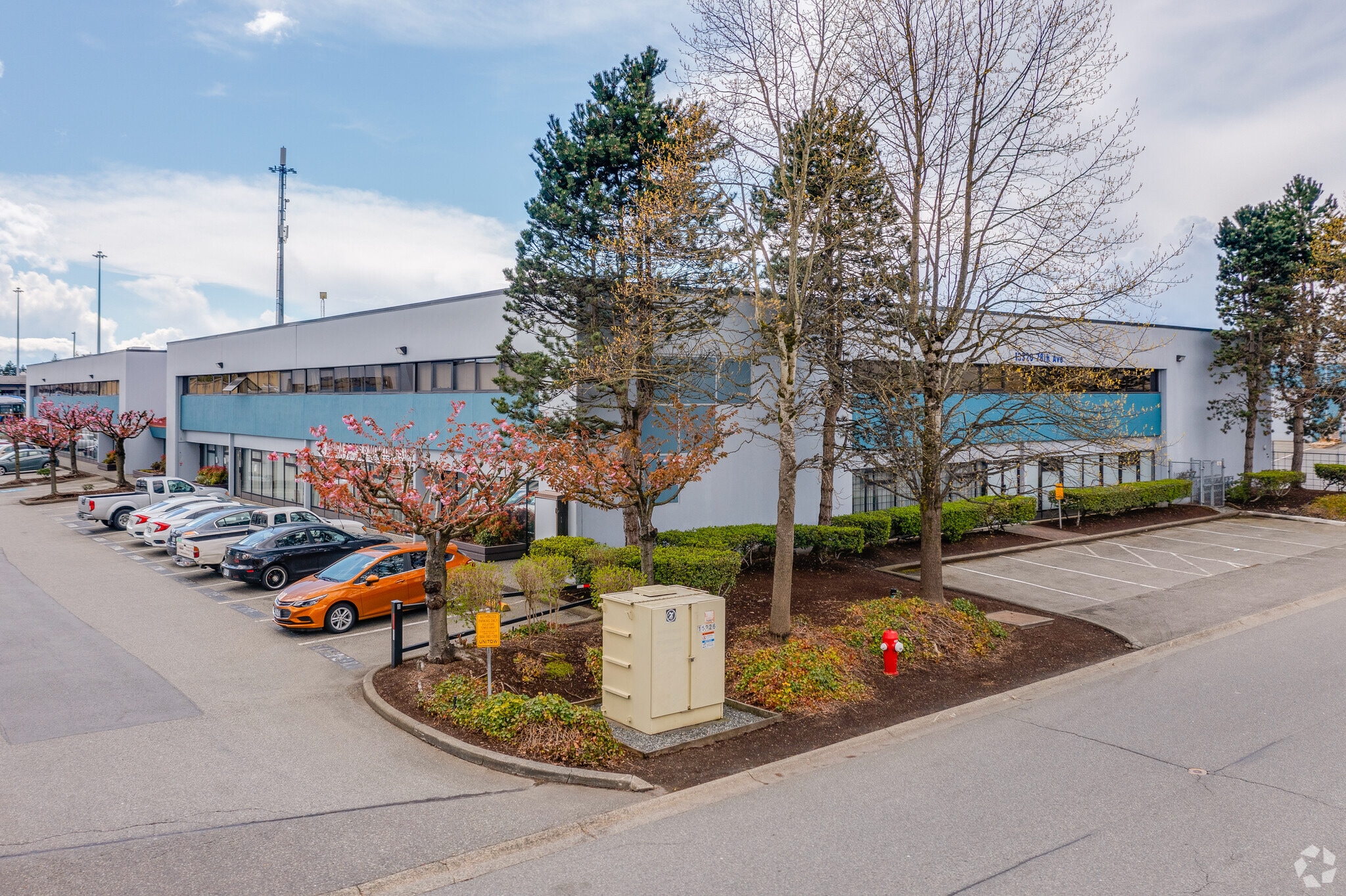 13290 78th Ave, Surrey, BC for sale Primary Photo- Image 1 of 1