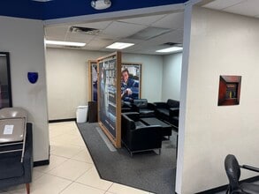 613 W I 240 Service Rd, Oklahoma City, OK for sale Interior Photo- Image 2 of 8