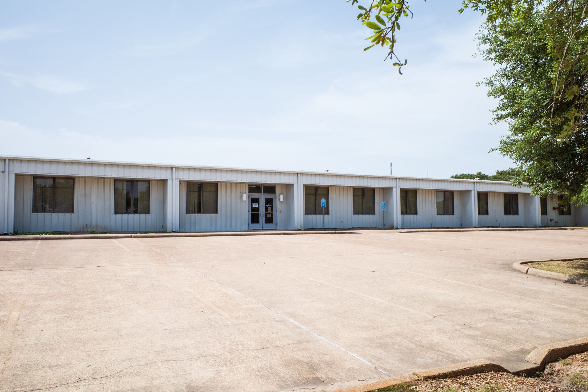 151 Graham Rd, College Station, TX for lease Building Photo- Image 1 of 7