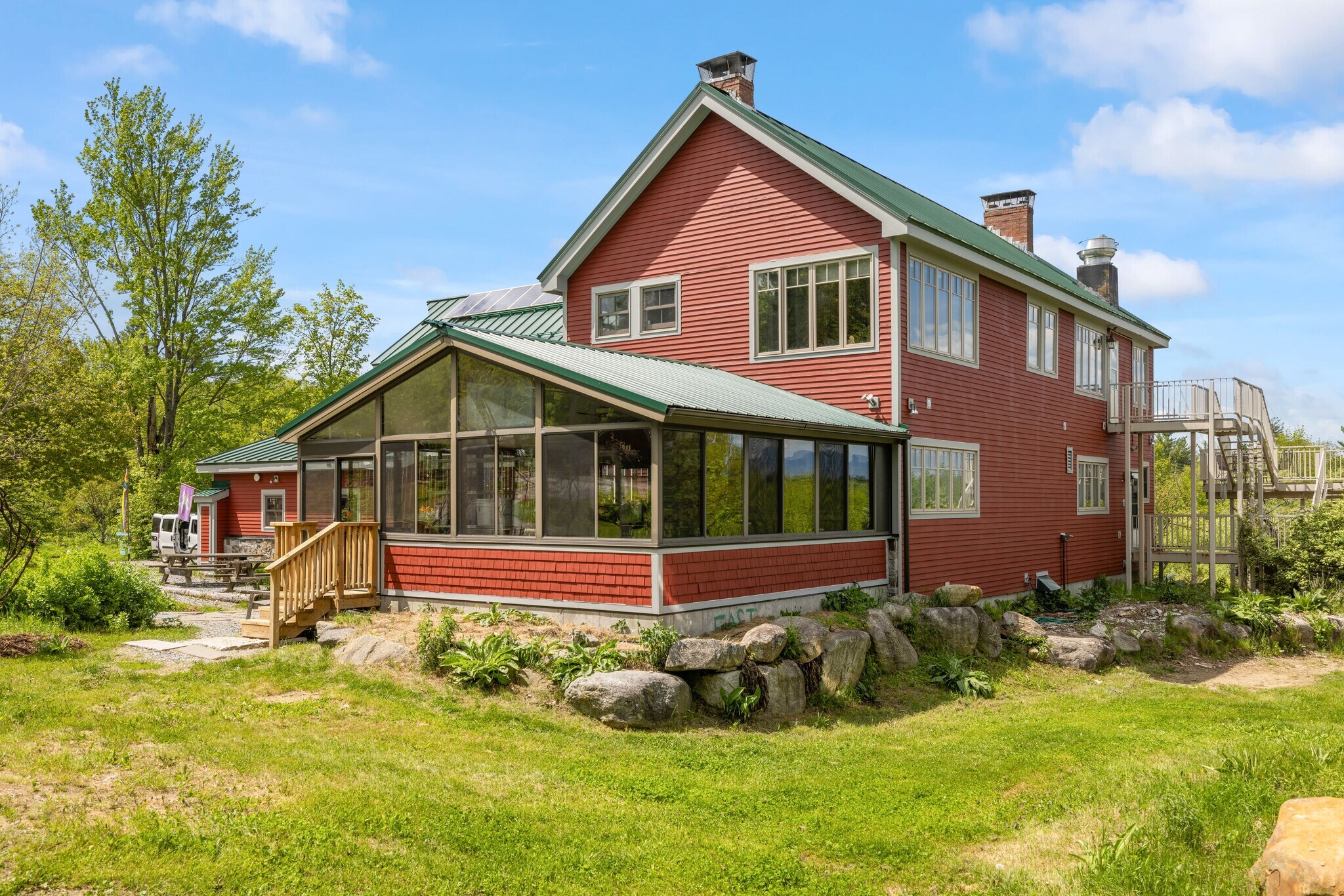 218 Streeter Woods Rd, Dorchester, NH for sale Building Photo- Image 1 of 47
