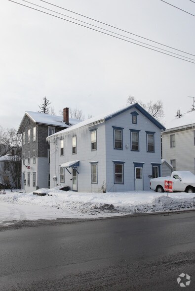 642 E Main St, Cobleskill, NY for sale - Primary Photo - Image 1 of 1