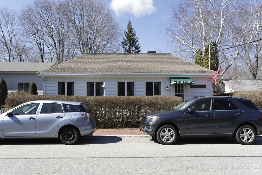 20 Oak St, Beverly Farms, MA for lease - Building Photo - Image 3 of 8