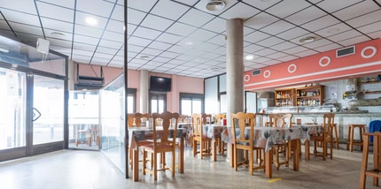 Retail in Esquivias, Toledo for sale Interior Photo- Image 1 of 12