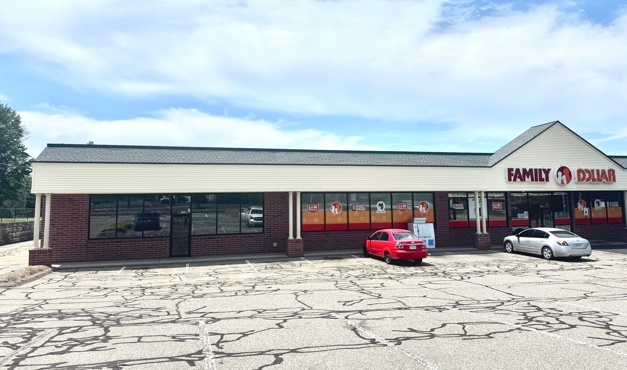 125 N Main St, Belchertown, MA for lease Building Photo- Image 1 of 4