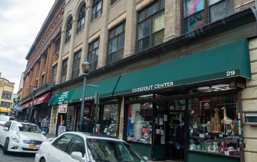 25-29 N Broadway, Yonkers, NY for lease Building Photo- Image 1 of 2