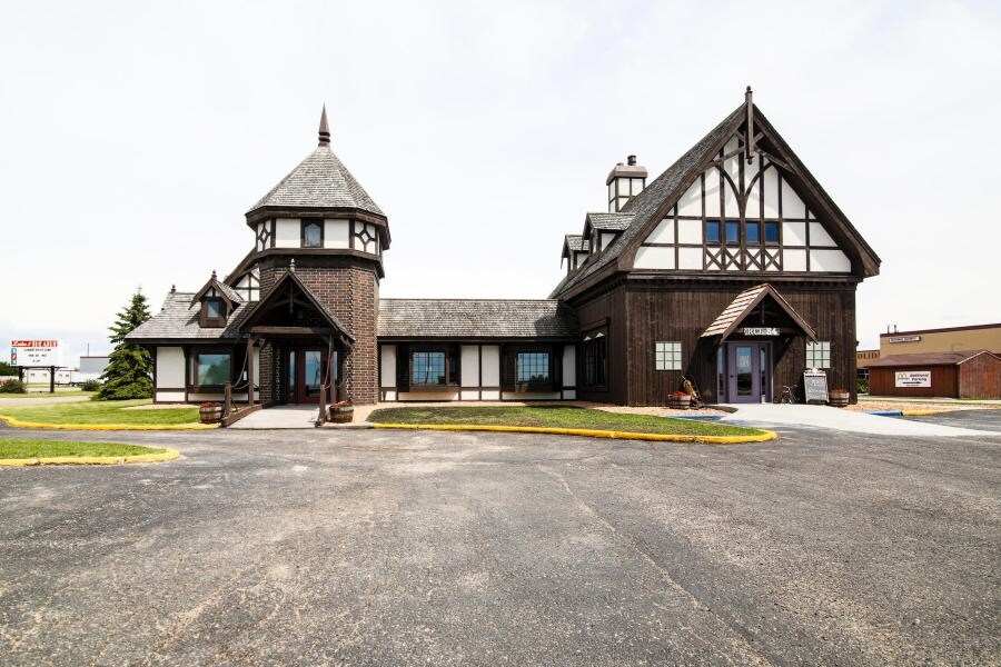 215 Highway 2 W, Devils Lake, ND for sale Primary Photo- Image 1 of 1