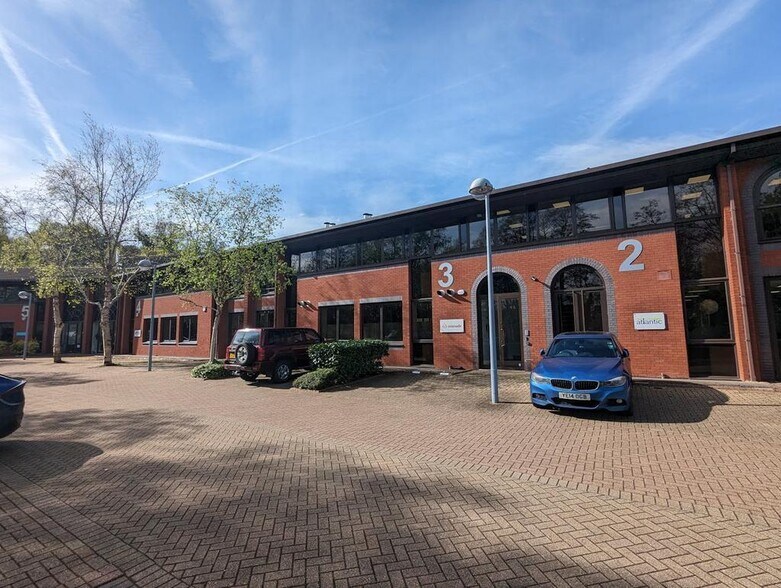 Woolsack Way, Godalming for sale - Primary Photo - Image 1 of 1