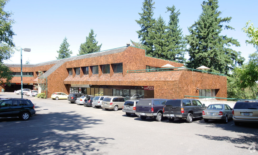 11830 SW Kerr Pky, Lake Oswego, OR for lease - Building Photo - Image 2 of 23