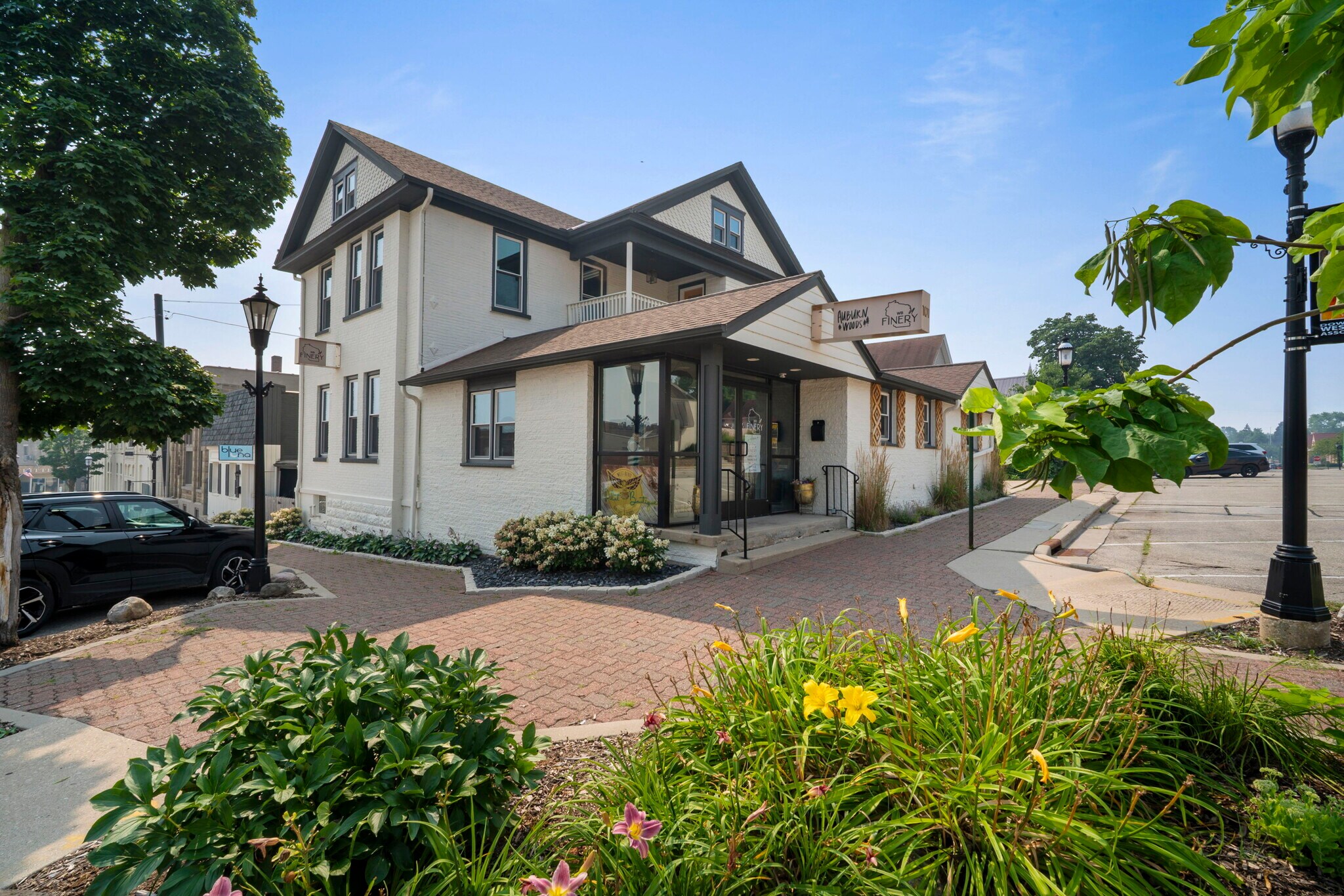 101 6th Ave, West Bend, WI for sale Building Photo- Image 1 of 1