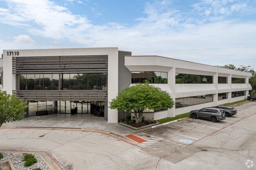 17110 N Dallas Pky, Dallas, TX for lease - Building Photo - Image 1 of 14