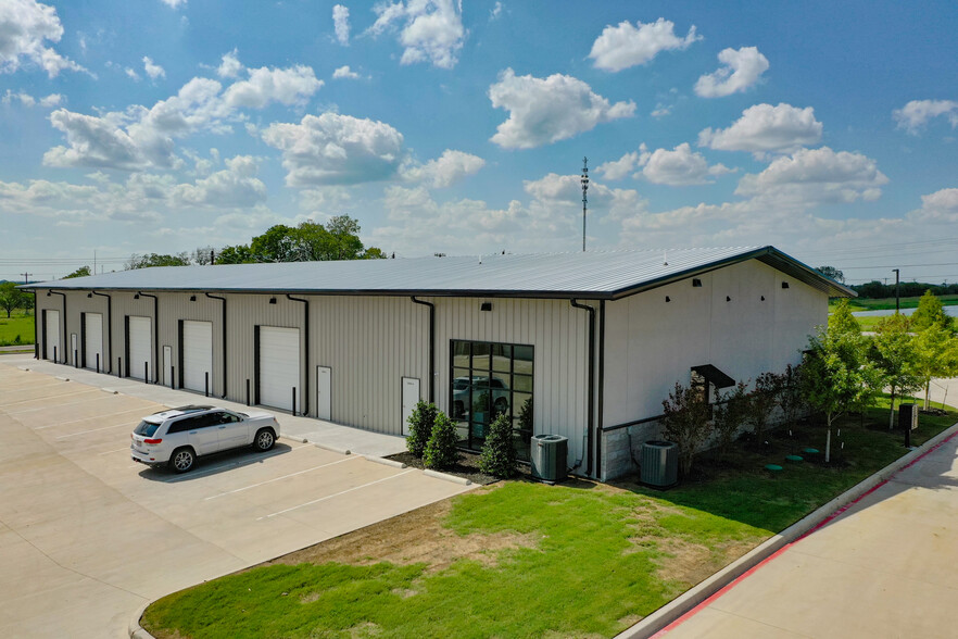 3115 Chambers St, Venus, TX for lease - Building Photo - Image 2 of 7