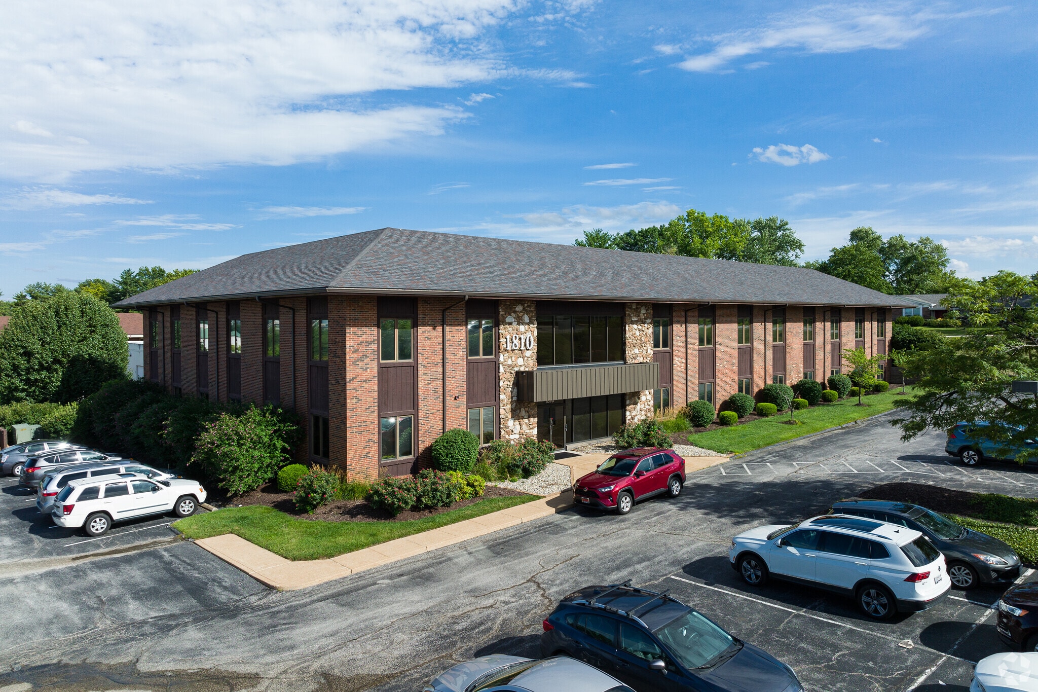 1810 Craig Rd, Saint Louis, MO for lease Building Photo- Image 1 of 5