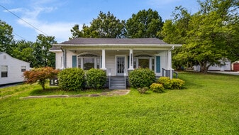 10729 N Main St, Archdale NC - Loft