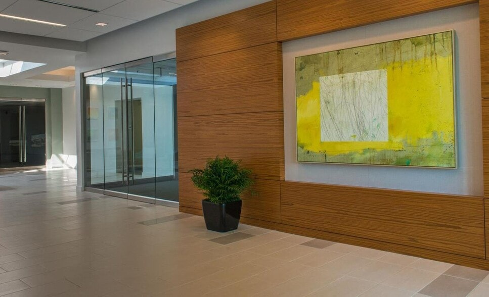 415 Eagleview Blvd, Exton, PA for lease - Interior Photo - Image 3 of 10