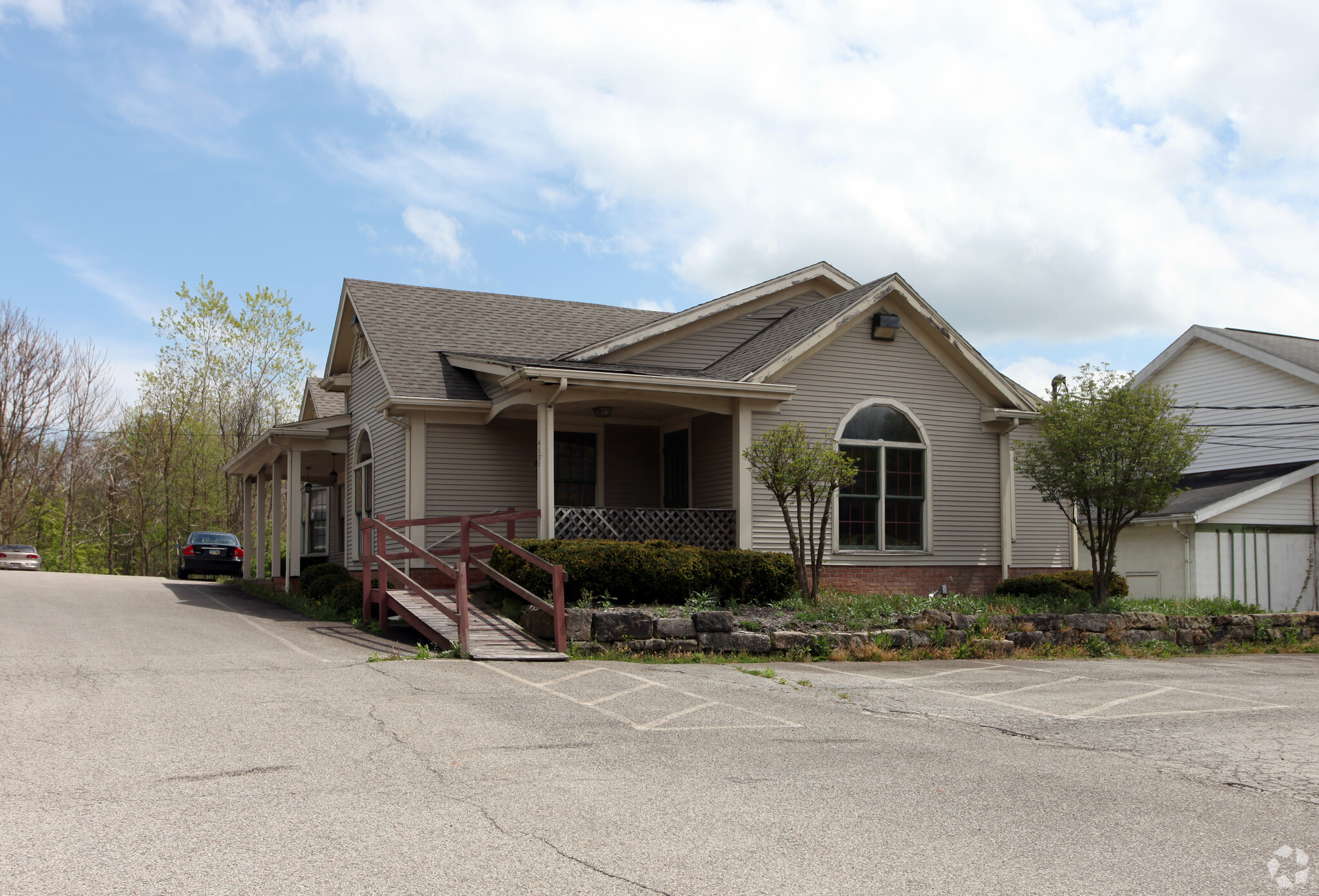 4503 Logan Way, Hubbard, OH for sale Primary Photo- Image 1 of 1