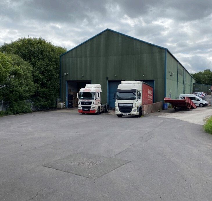 Bradford Rd, Bradford for lease Primary Photo- Image 1 of 2