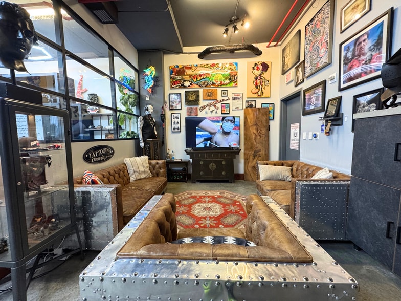 333 NE 24th St, Miami, FL for lease - Building Photo - Image 3 of 18