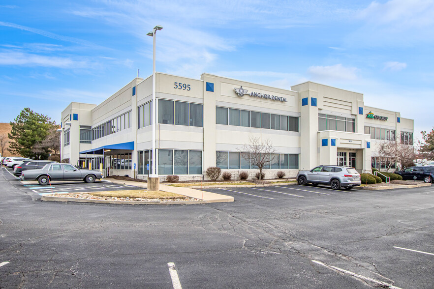 5595 Transportation Blvd, Garfield Heights, OH for lease - Building Photo - Image 1 of 6