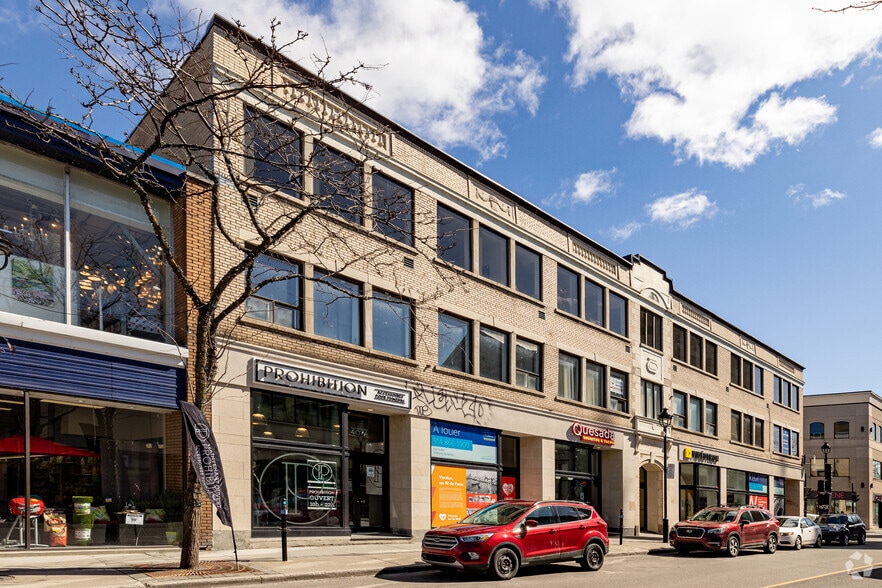 4076-4090 Wellington, Montréal, QC for lease - Building Photo - Image 2 of 2