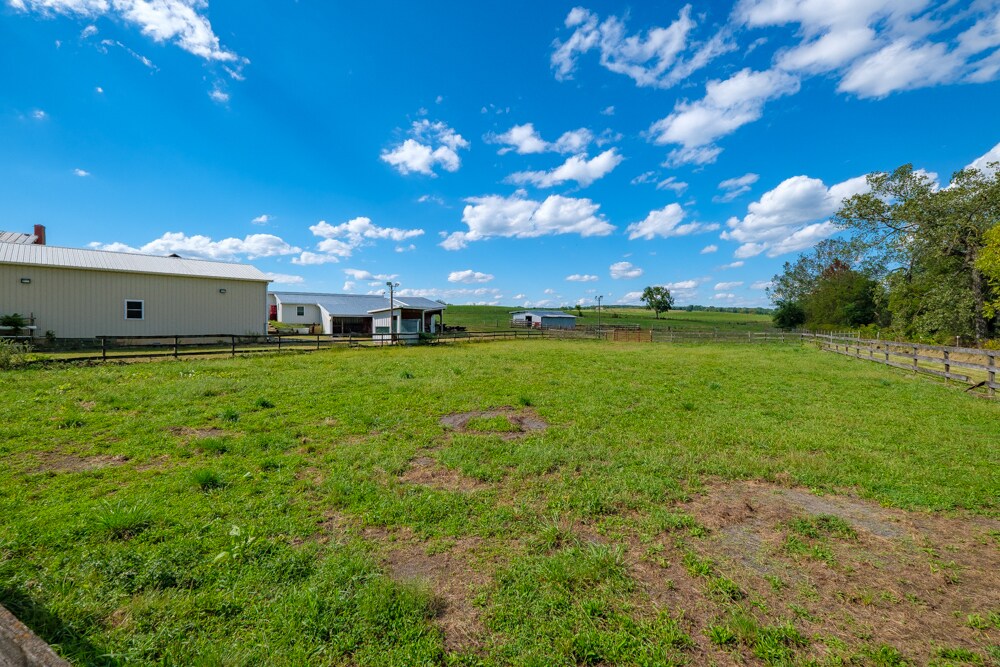 17258 Raders Church Rd, Timberville, VA 22853 9 ACRE HORSE FARMETTE