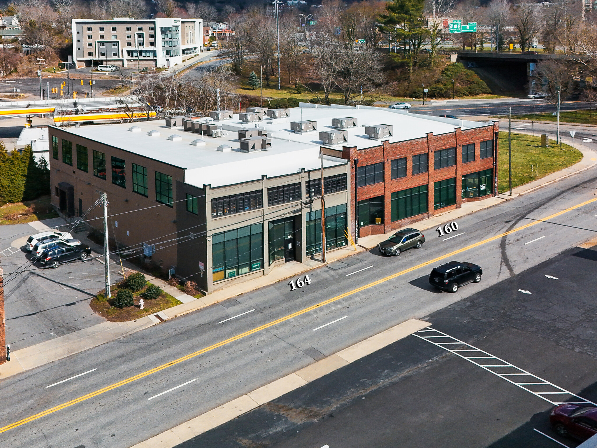 160 & 164 Broadway St, Asheville, NC for sale Primary Photo- Image 1 of 77