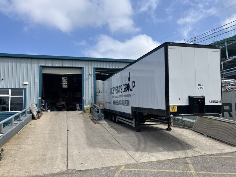 Kirkby Bank Rd, Liverpool for lease - Building Photo - Image 3 of 5