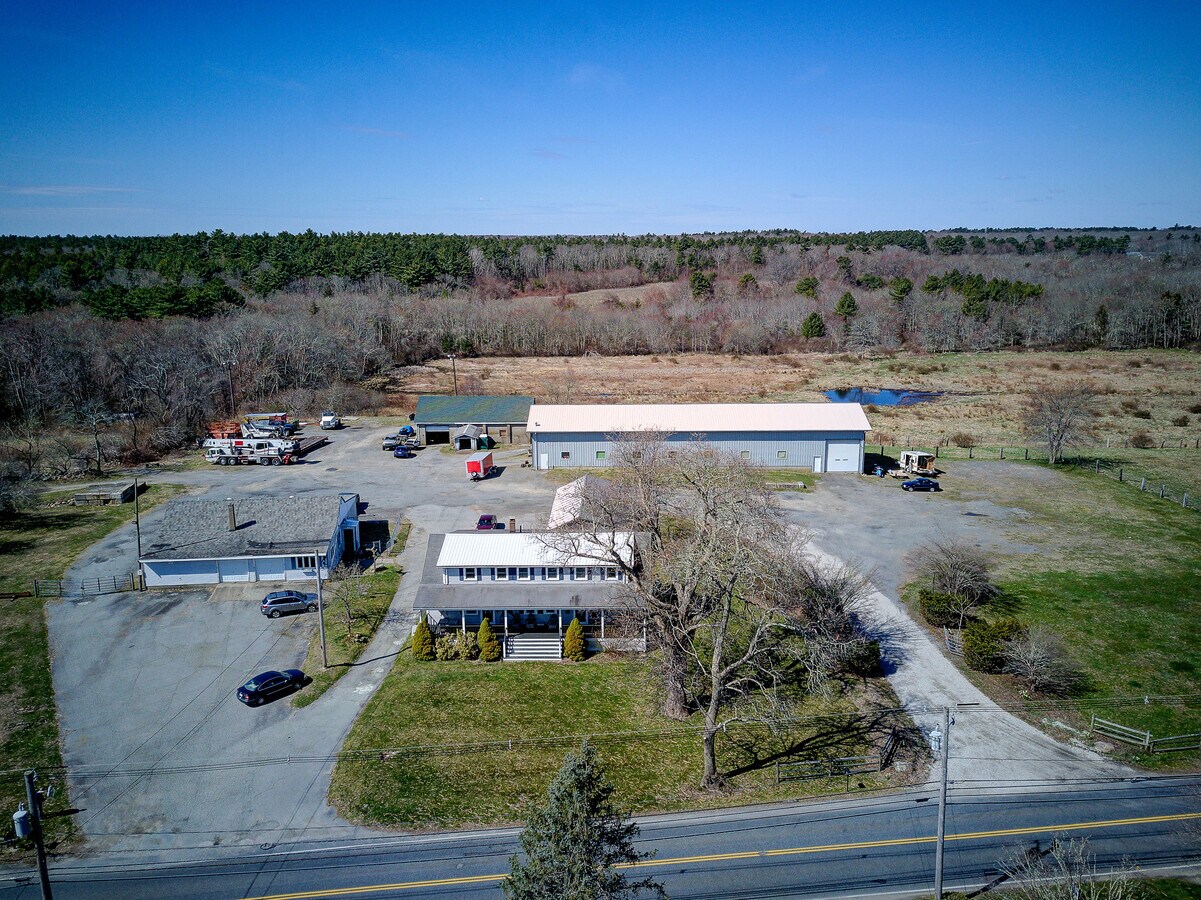 287 Gifford Rd, Westport, MA 02790