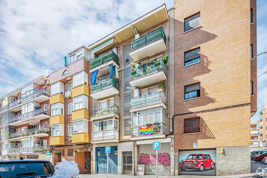 Calle José María Pereda, 52, Madrid, Madrid for sale - Building Photo - Image 2 of 2