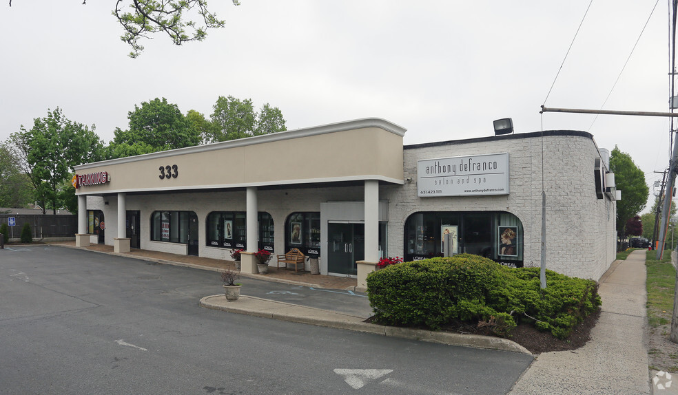 333 E Jericho Tpke, Huntington Station, NY for lease - Primary Photo - Image 1 of 3