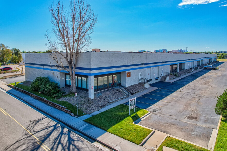 3250 Oakland St, Aurora, CO for lease - Building Photo - Image 2 of 16