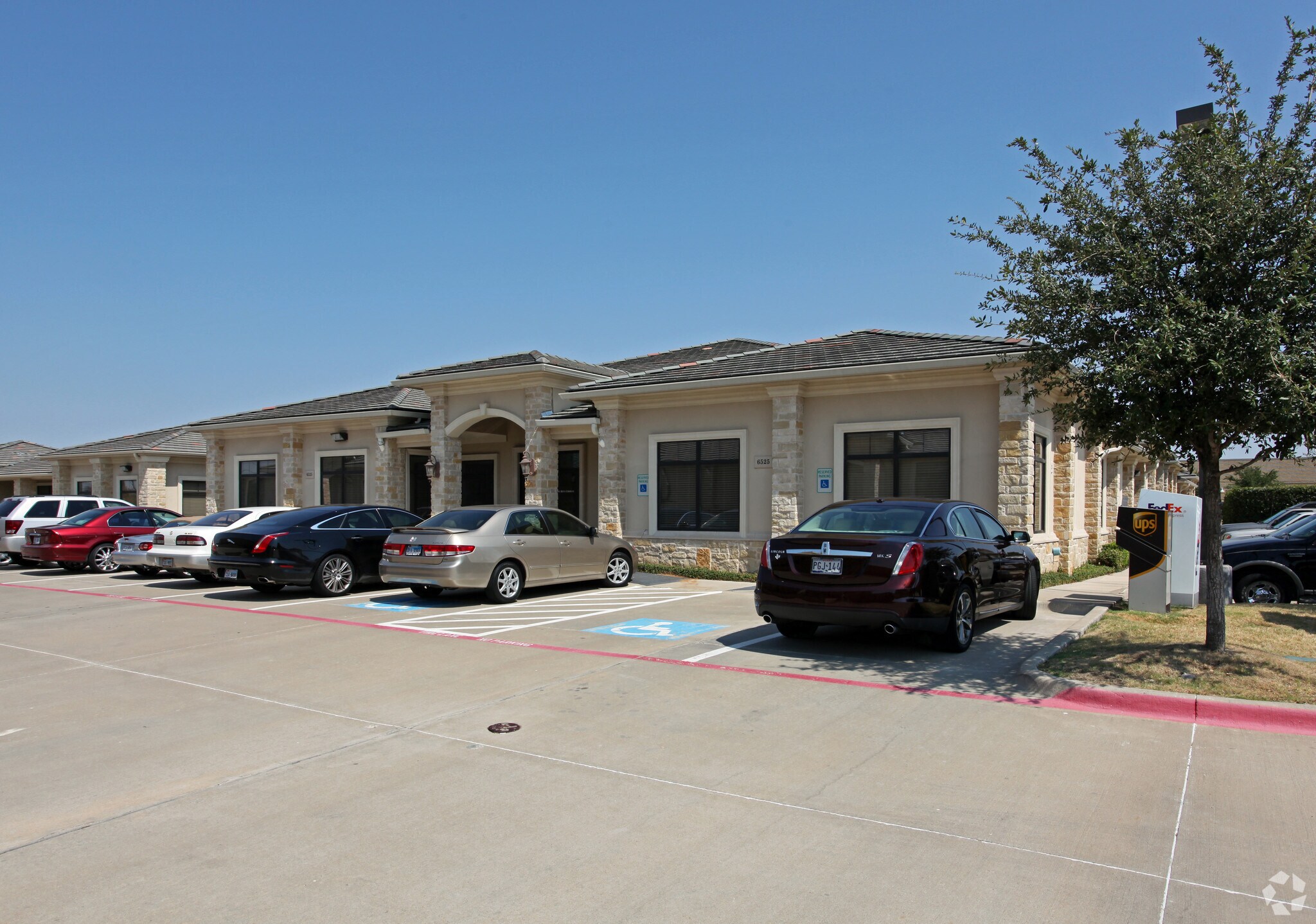 6525 Preston Rd, Plano, TX for lease Primary Photo- Image 1 of 7