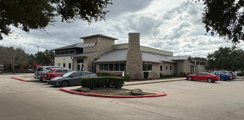 5320-6000 Highway 6, Missouri City, TX for lease - Building Photo - Image 1 of 3