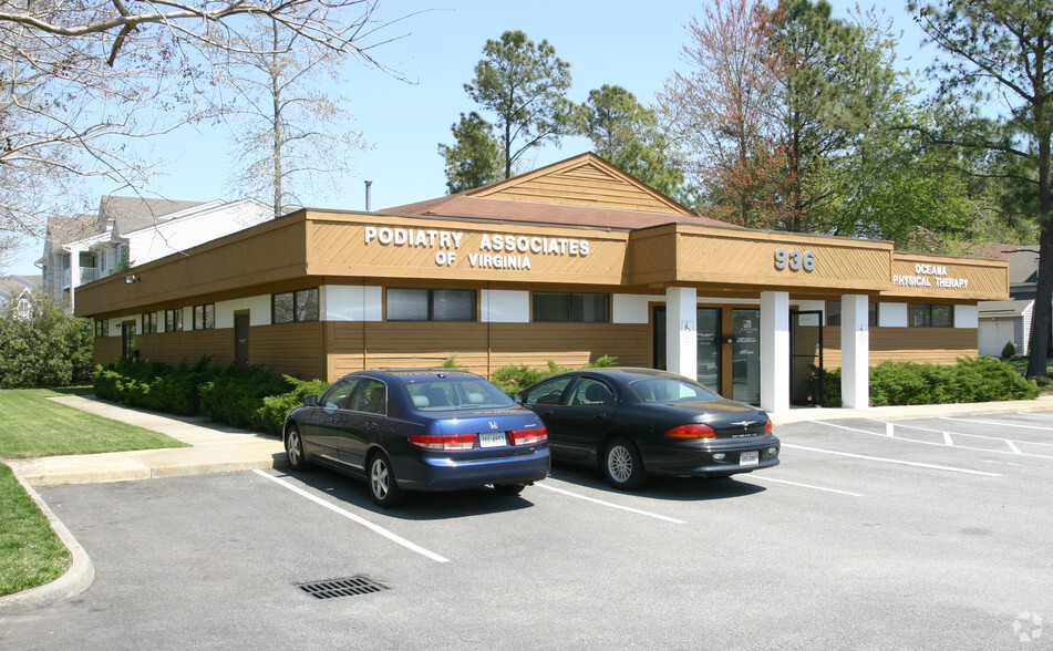 936 General Booth Blvd, Virginia Beach, VA for lease - Building Photo - Image 2 of 3