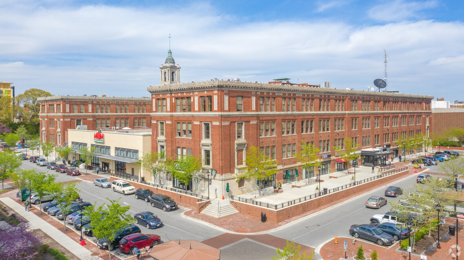 711 W 40th St, Baltimore, MD 21211 The Rotunda