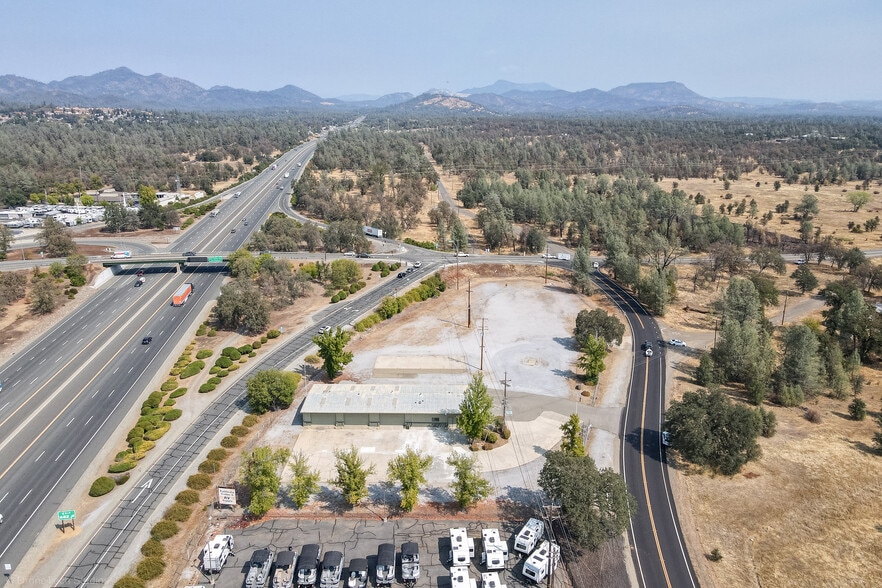 2370 Twin View Blvd, Redding, CA 96003