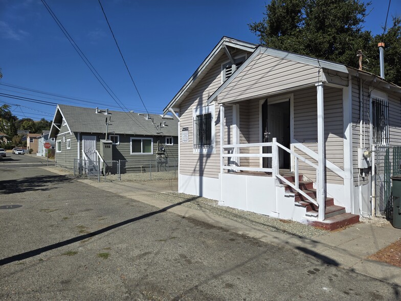 1920 Marin St, Vallejo, CA for sale - Building Photo - Image 3 of 18