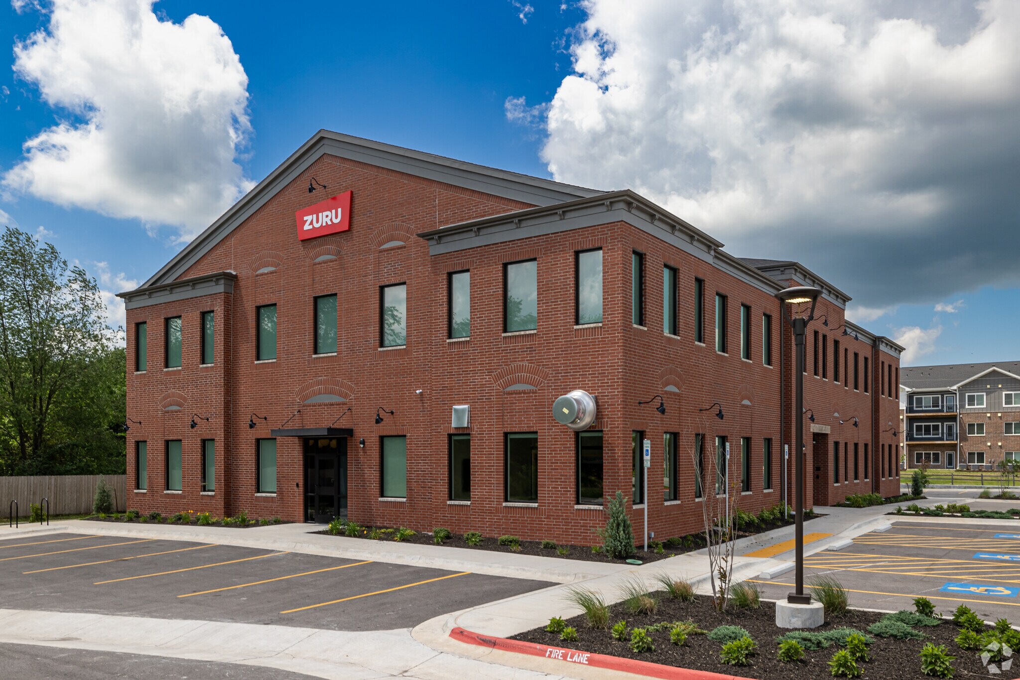 4903 S Champions Dr, Rogers, AR for sale Primary Photo- Image 1 of 1