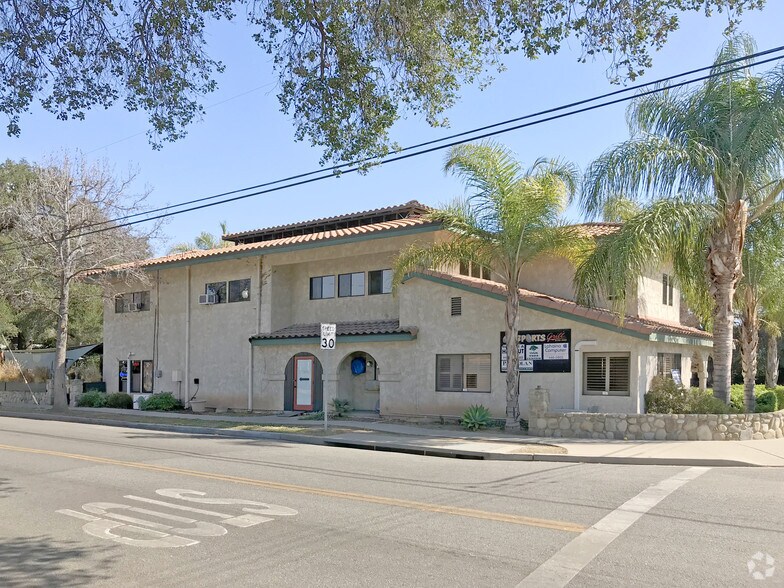 106 E El Roblar Dr, Ojai, CA for sale - Primary Photo - Image 1 of 1