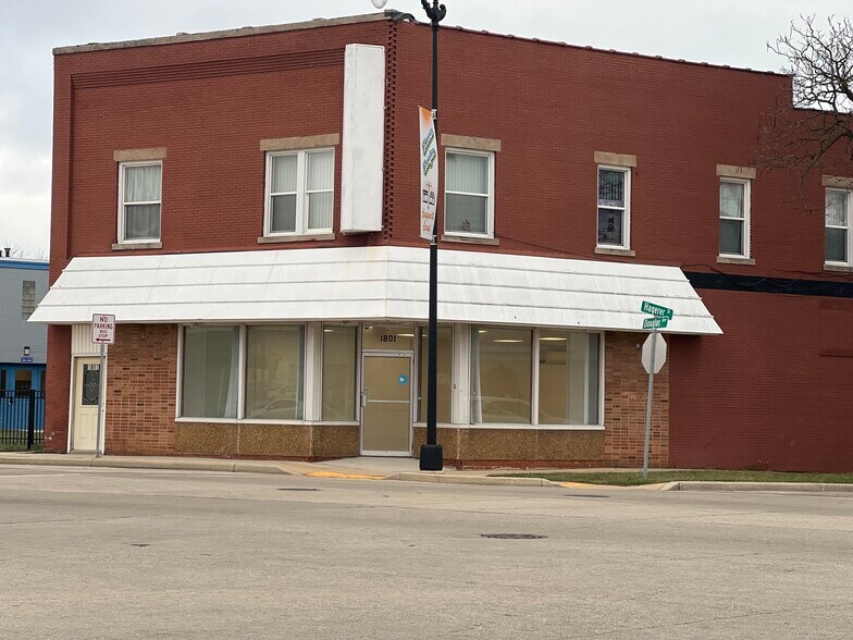 1801 Douglas Ave, Racine, WI for sale - Primary Photo - Image 1 of 1